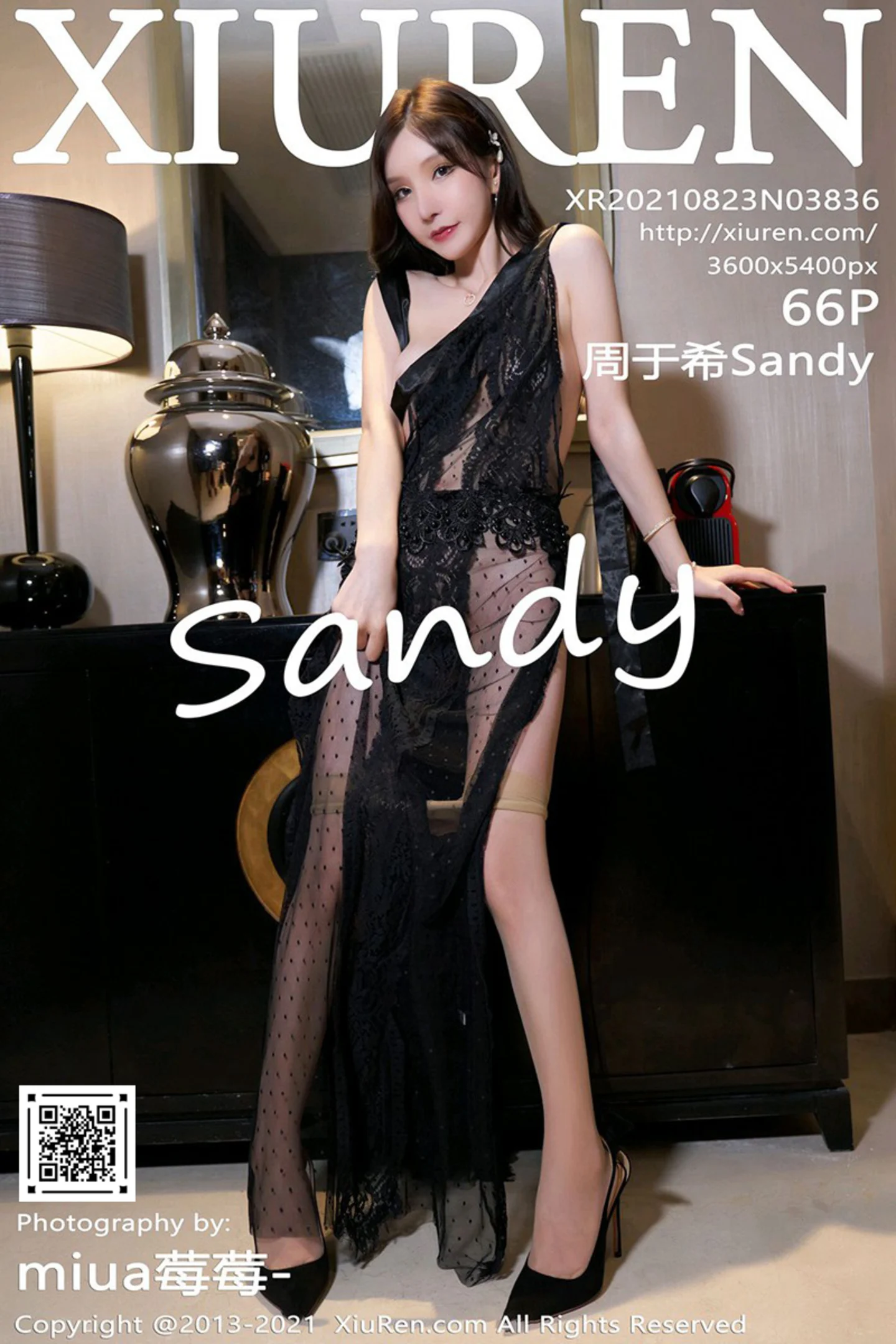 [XiuRen秀人网]VOL.3836 女神周于希Sandy魅惑黑色镂空服饰半脱秀白嫩豪乳翘臀诱惑写真66P-秀人网官方网站